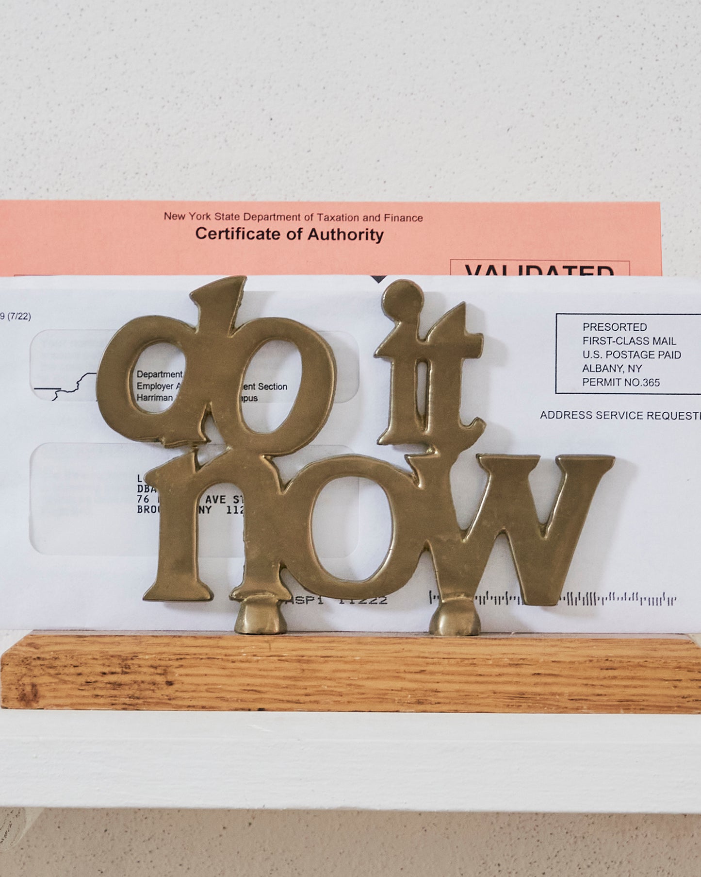 "Do It Now" Letter Holder